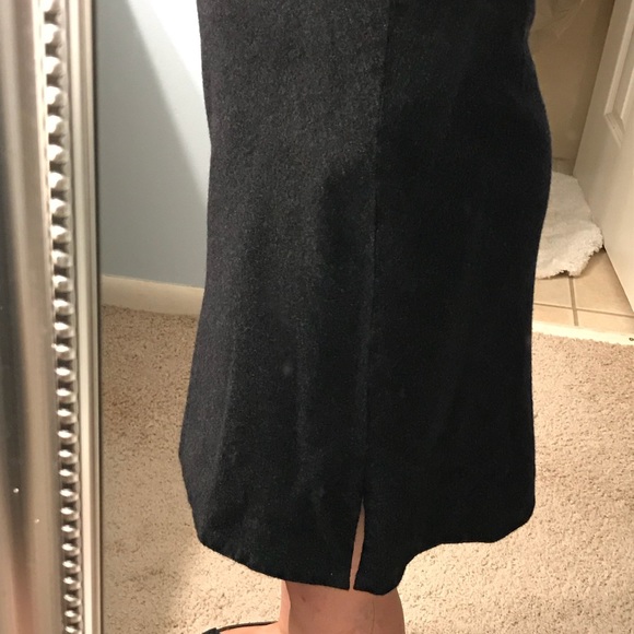 Limited dark gray wool skirt with silver stripes - Picture 2 of 5